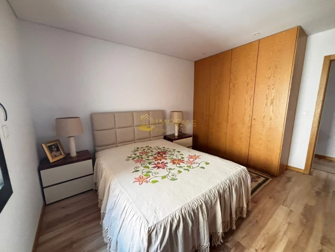 Apartamento T3 para Venda em Fafe Foto 25