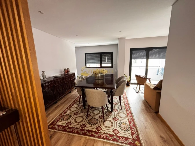 Apartamento T3 para Venda em Fafe Foto 5