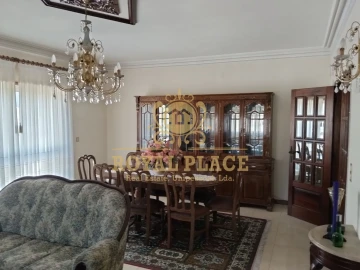 Moradia T3 para Venda em São Roque