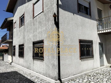 Moradia T3 para Venda em São Roque