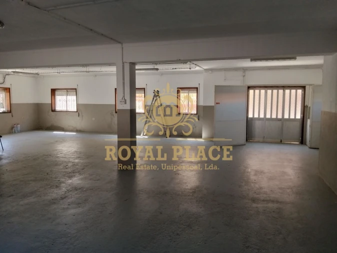 Moradia T3 para Venda em São Roque Foto 28