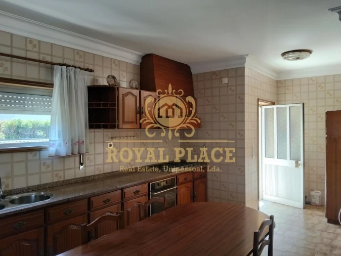 Moradia T3 para Venda em São Roque Foto 8