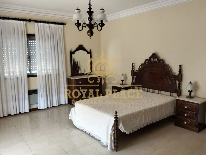 Moradia T3 para Venda em São Roque Foto 16