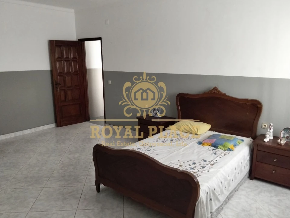 Moradia T3 para Venda em São Roque Foto 32