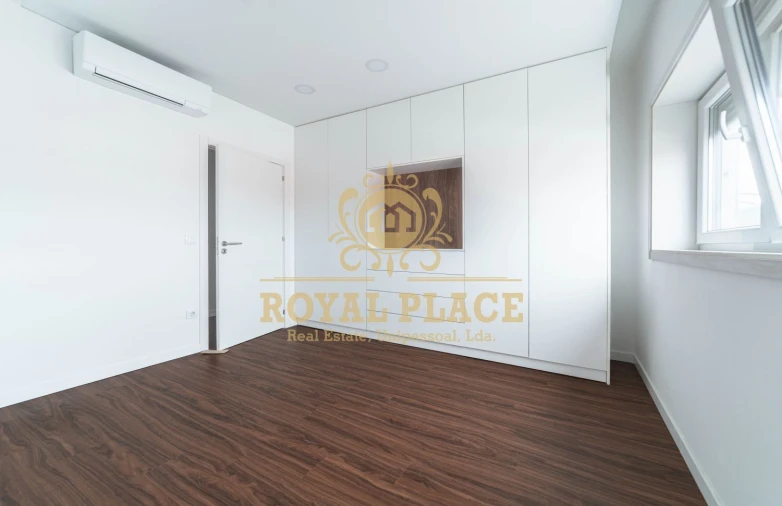 Apartamento T3 para Venda em Sanguedo Foto 16