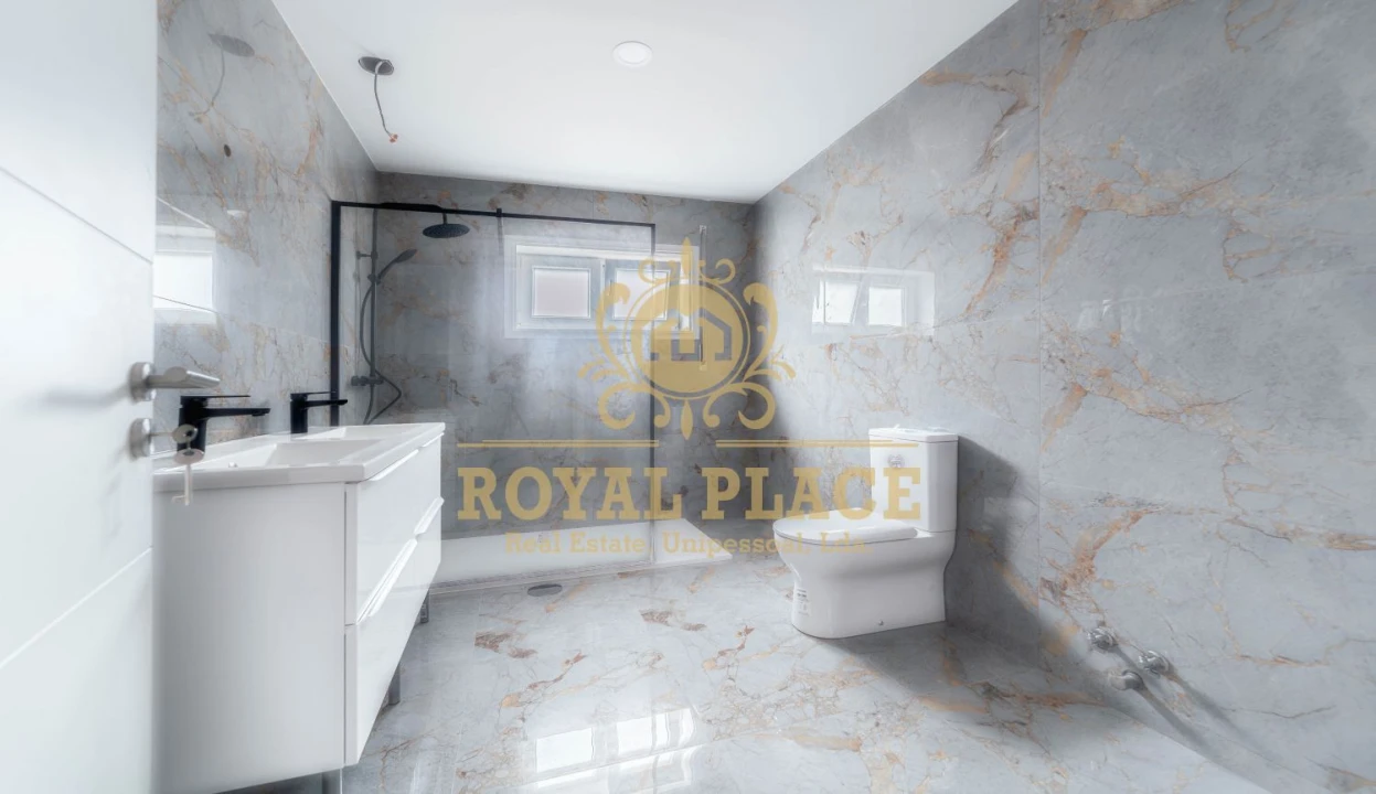 Apartamento T3 para Venda em Sanguedo Foto 19