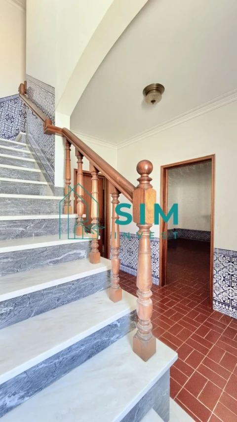 Moradia T4 para Venda em Bacelo e Senhora da Saúde