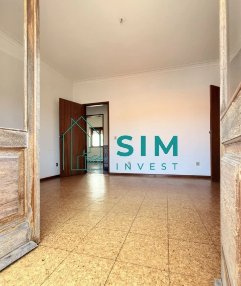 Moradia T4 para Venda em Bacelo e Senhora da Saúde