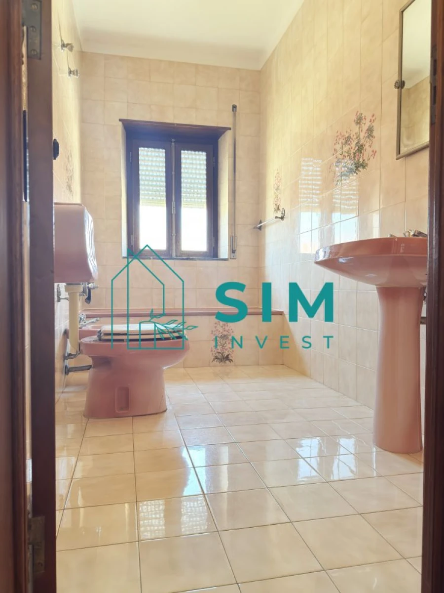 Moradia T4 para Venda em Bacelo e Senhora da Saúde Foto 21