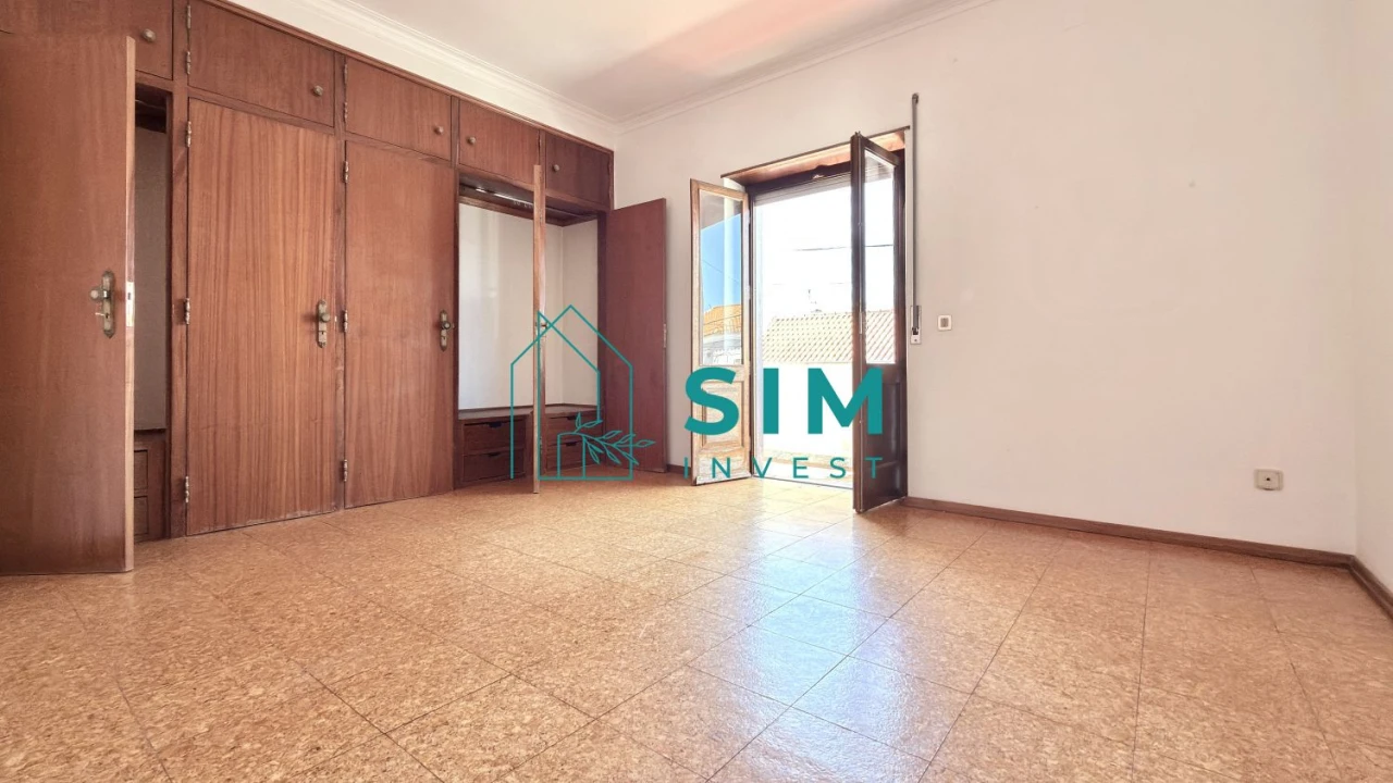 Moradia T4 para Venda em Bacelo e Senhora da Saúde Foto 23