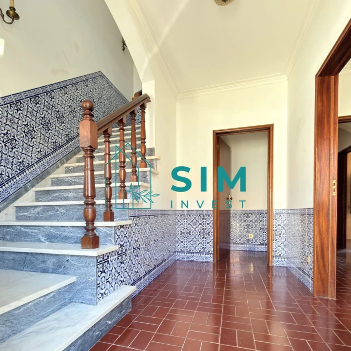 Moradia T4 para Venda em Bacelo e Senhora da Saúde Foto 3