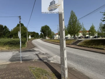 Terreno para Venda em Cabanas de Viriato