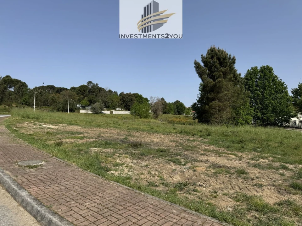 Terreno para Venda em Cabanas de Viriato Foto 2