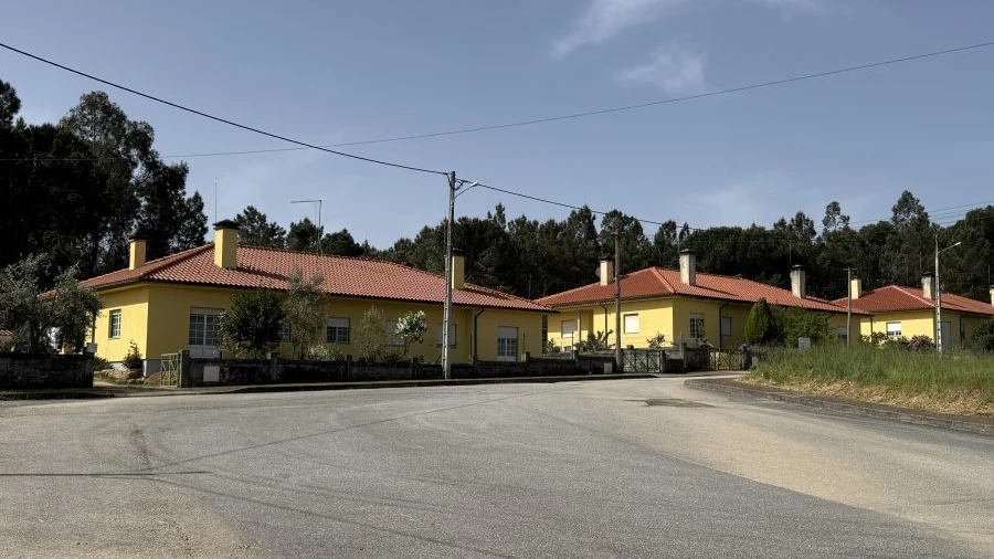 Terreno para Venda em Cabanas de Viriato