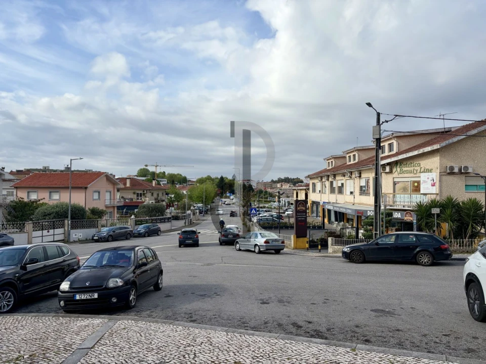 Loja para Trespasse em Canedo, Vale e Vila Maior Foto 13