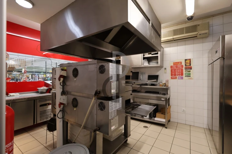 Loja para Trespasse em Canedo, Vale e Vila Maior Foto 5