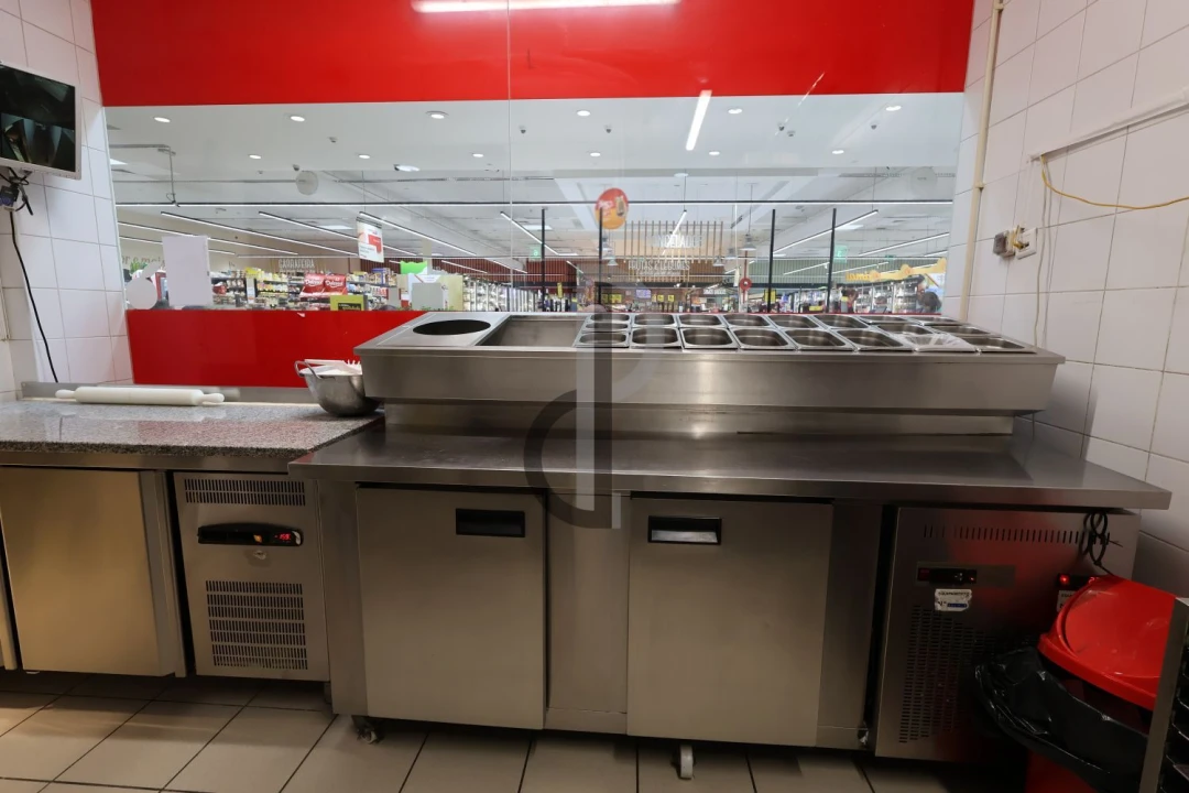 Loja para Trespasse em Canedo, Vale e Vila Maior Foto 4