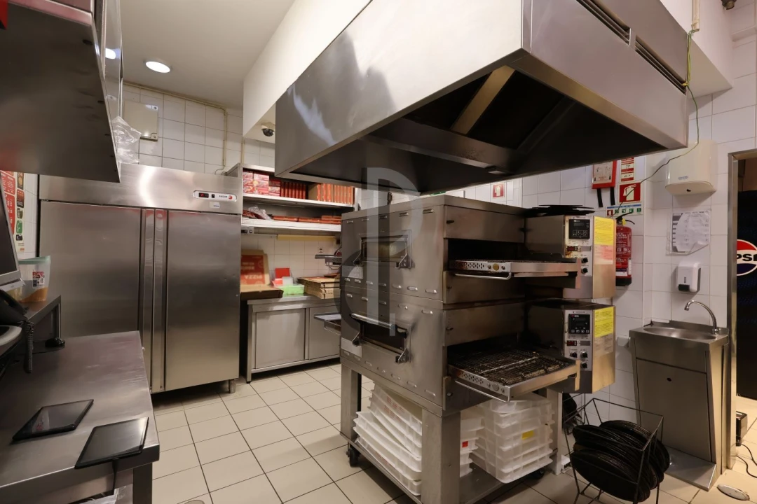 Loja para Trespasse em Canedo, Vale e Vila Maior Foto 6