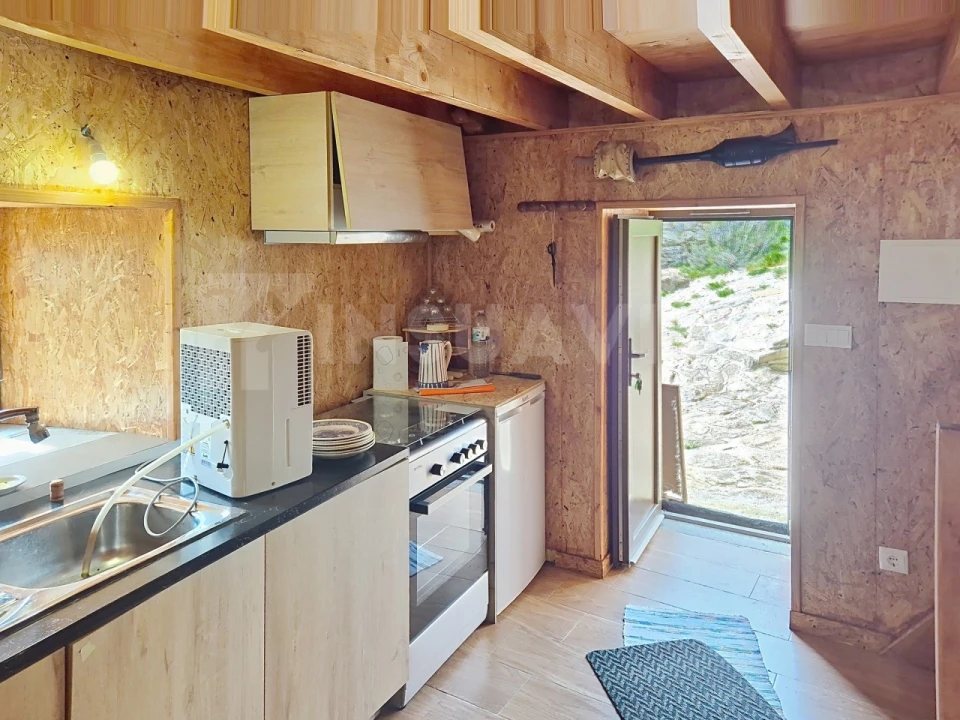 Moradia T1 para Venda em Riba de Mouro Foto 6