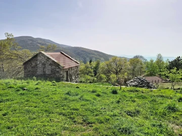 Moradia T1 para Venda em Riba de Mouro