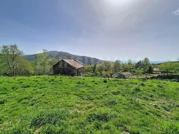 Moradia T1 para Venda em Riba de Mouro