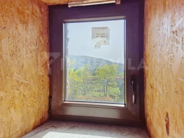 Moradia T1 para Venda em Riba de Mouro