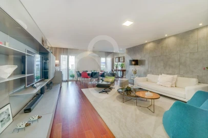 Apartamento T4 para Venda em Avenidas Novas