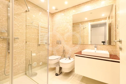 Apartamento T4 para Venda em Avenidas Novas