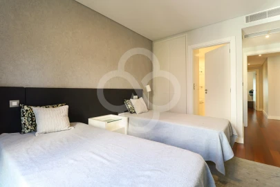Apartamento T4 para Venda em Avenidas Novas