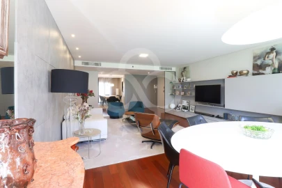 Apartamento T4 para Venda em Avenidas Novas