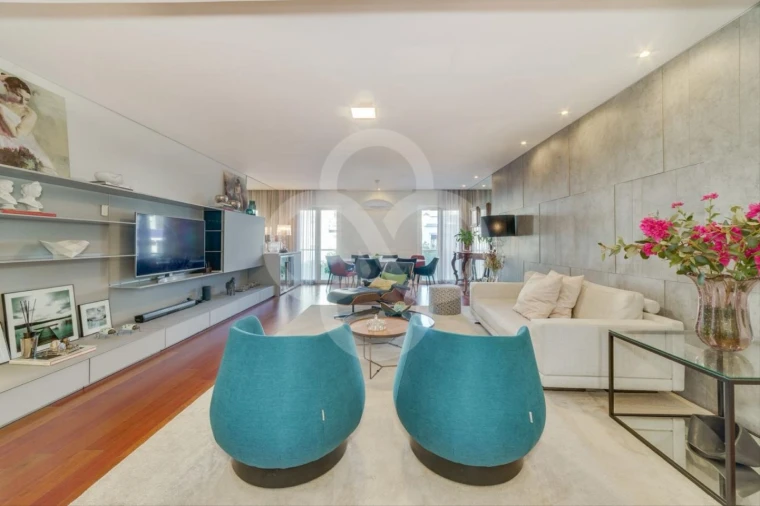 Apartamento T4 para Venda em Avenidas Novas Foto 7