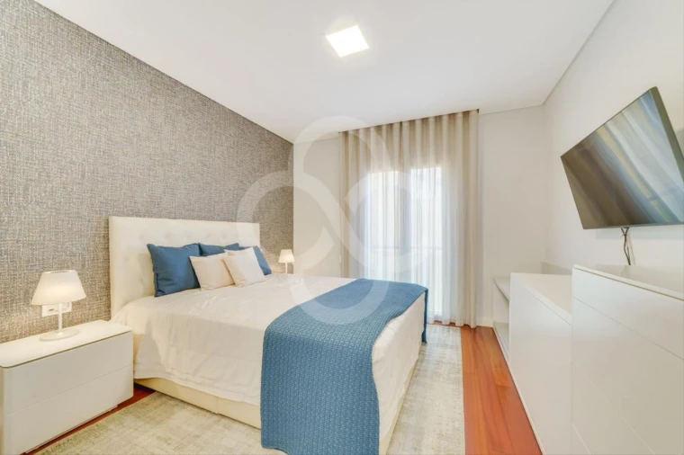 Apartamento T4 para Venda em Avenidas Novas Foto 11