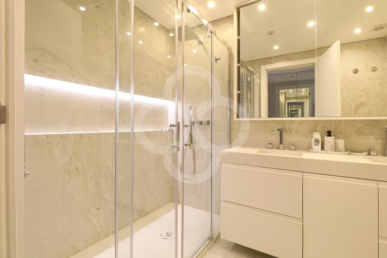 Apartamento T4 para Venda em Avenidas Novas Foto 22