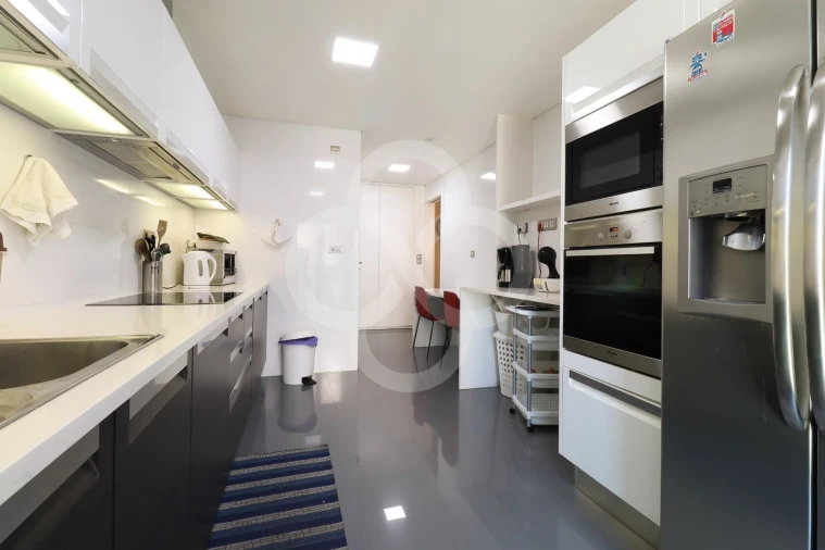 Apartamento T4 para Venda em Avenidas Novas Foto 43