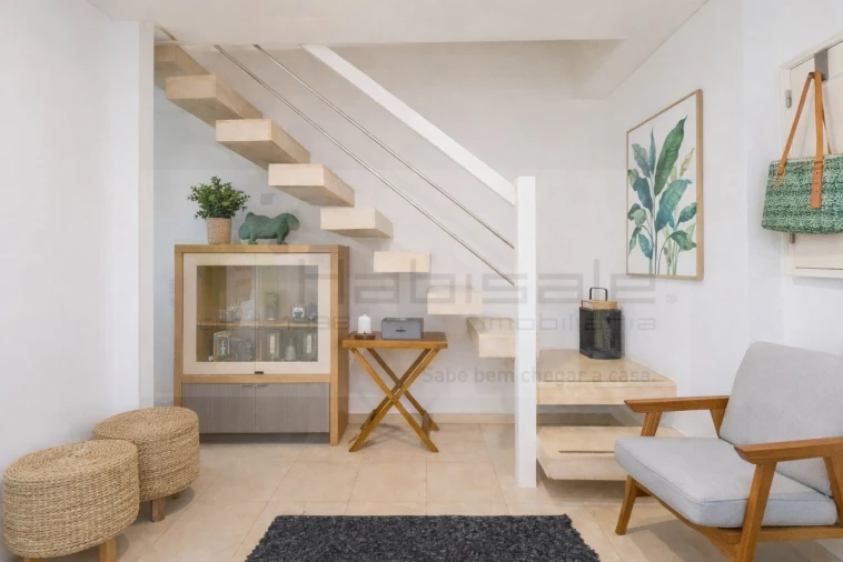 Apartamento T3 para Venda em Carcavelos e Parede Foto 2