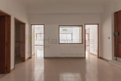 Loja para Venda em Odivelas