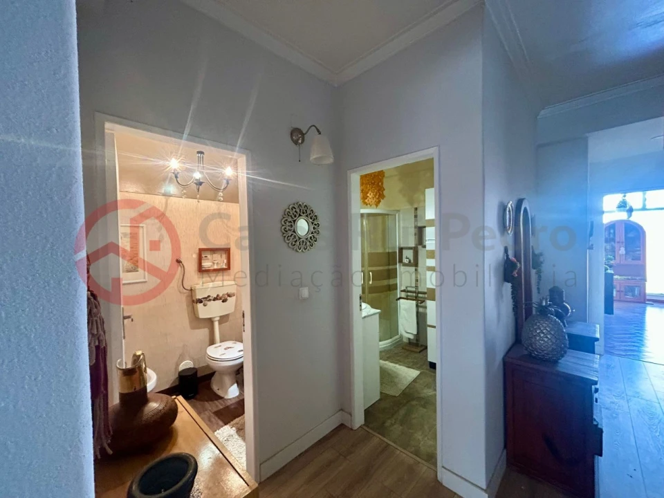 Apartamento T3 para Venda em Laranjeiro e Feijó Foto 11