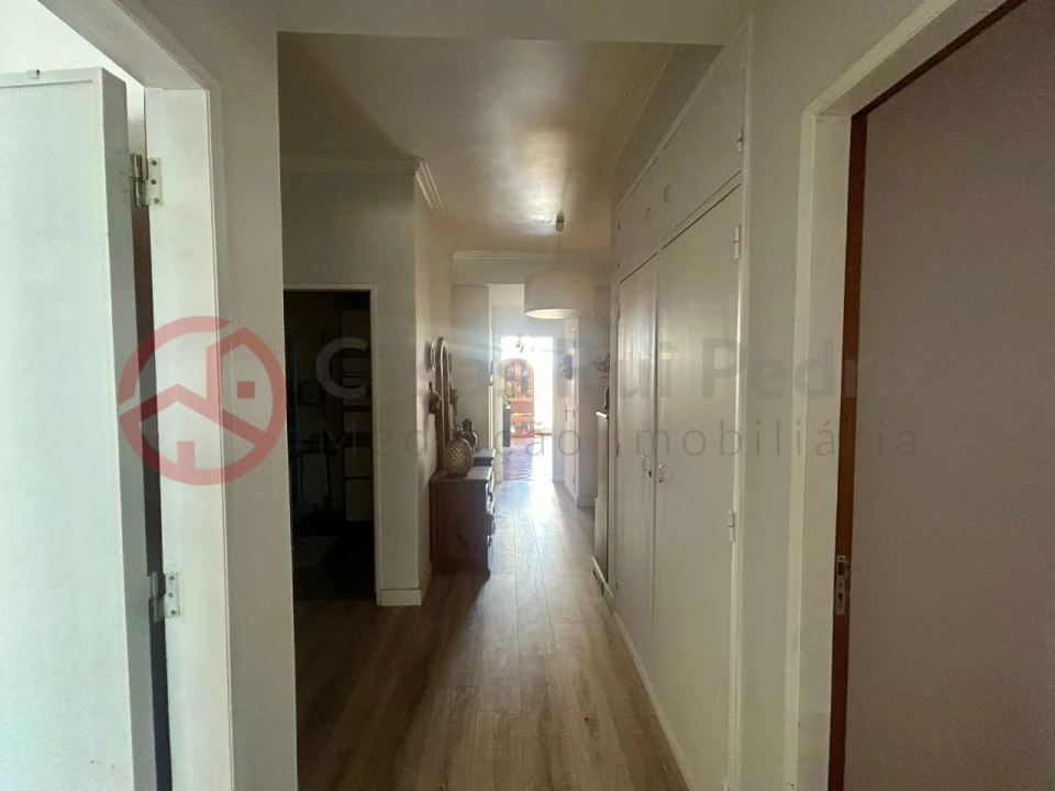 Apartamento T3 para Venda em Laranjeiro e Feijó Foto 3