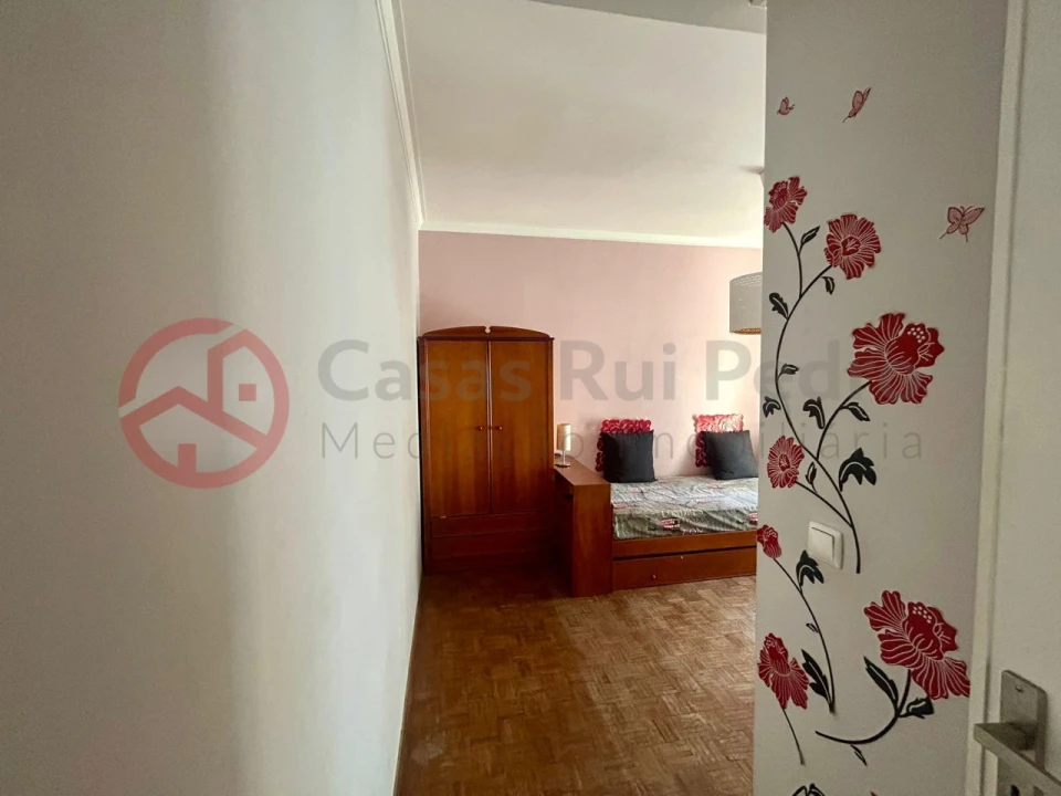Apartamento T3 para Venda em Laranjeiro e Feijó Foto 13