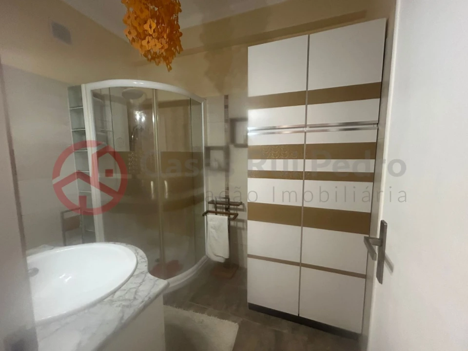 Apartamento T3 para Venda em Laranjeiro e Feijó Foto 17