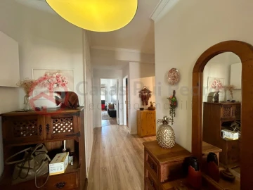 Apartamento T3 para Venda em Laranjeiro e Feijó