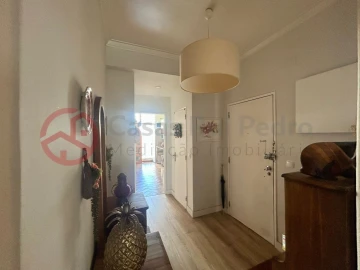 Apartamento T3 para Venda em Laranjeiro e Feijó