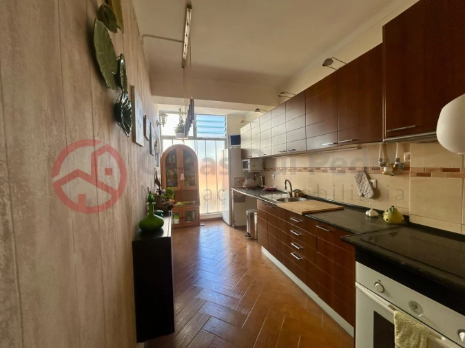 Apartamento T3 para Venda em Laranjeiro e Feijó Foto 6