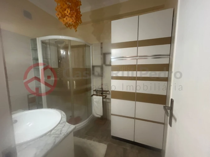 Apartamento T3 para Venda em Laranjeiro e Feijó Foto 17