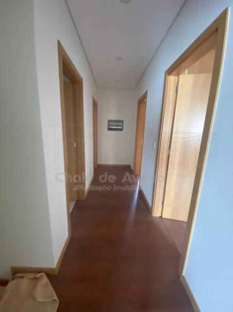 Moradia T3 para Venda em Pinheiro da Bemposta, Travanca e Palmaz