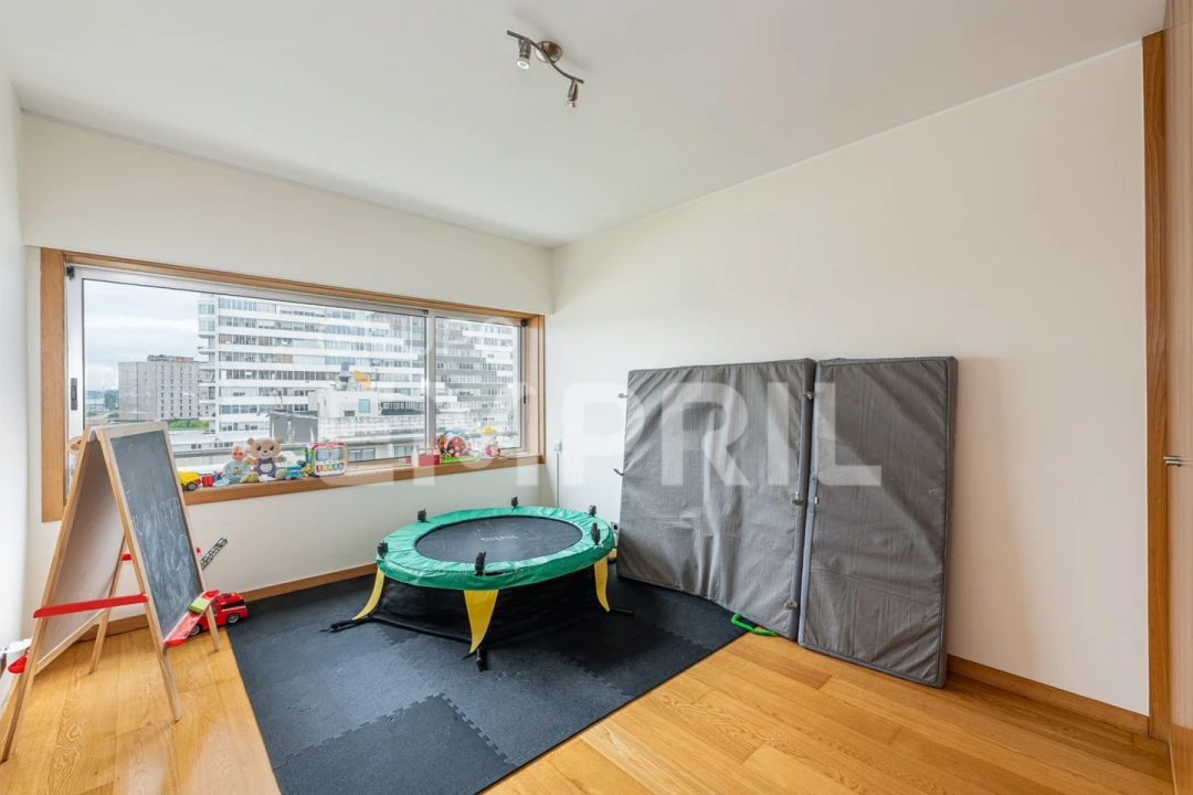 Apartamento T4 para Venda em Cidade da Maia Foto 26