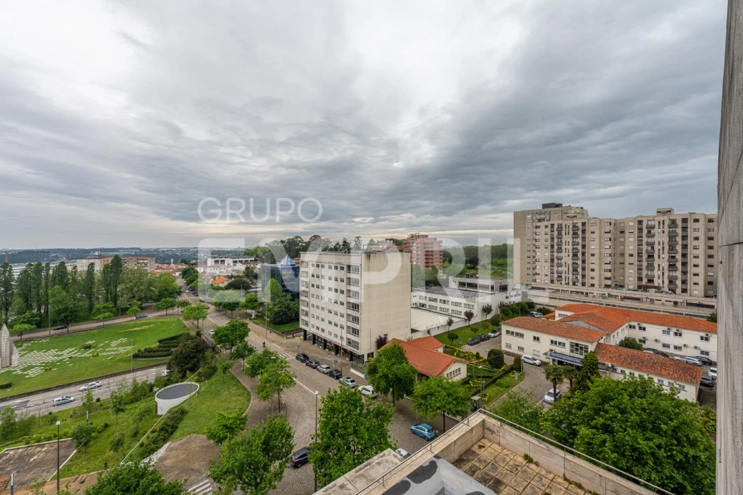 Apartamento T4 para Venda em Cidade da Maia Foto 42