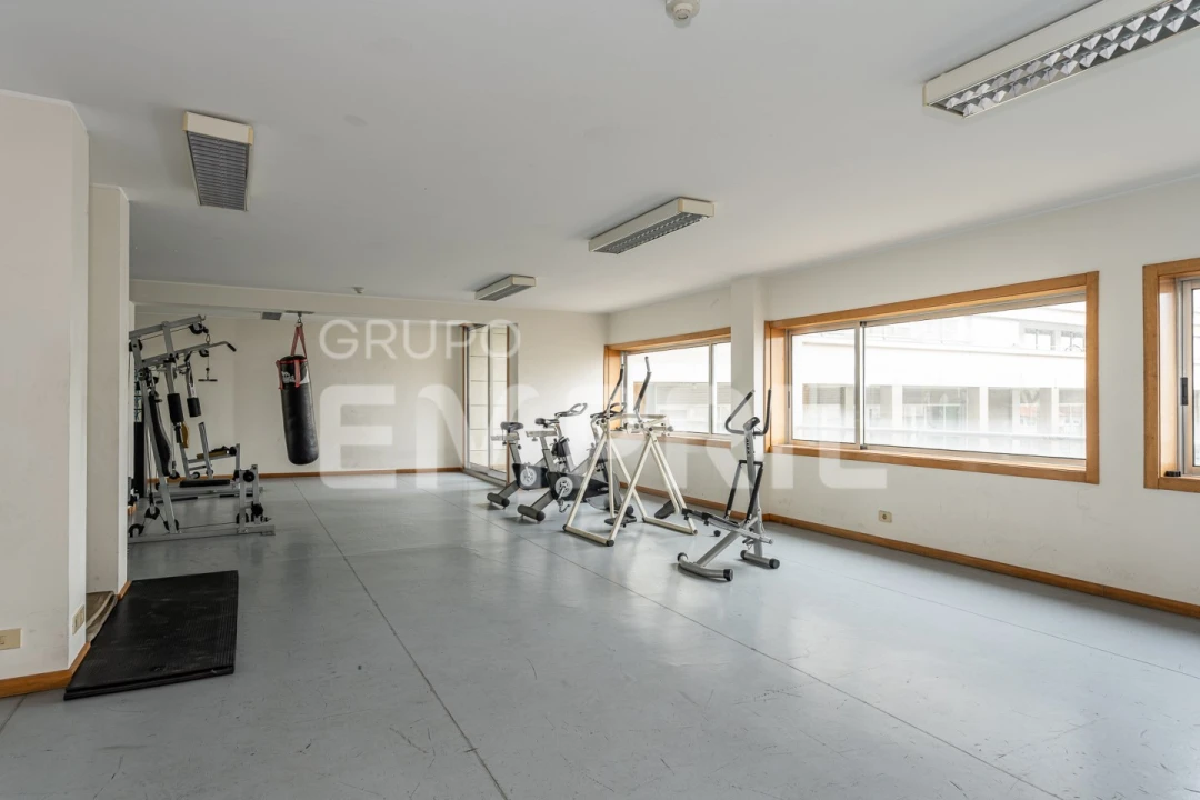 Apartamento T4 para Venda em Cidade da Maia Foto 45