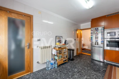 Apartamento T4 para Venda em Cidade da Maia