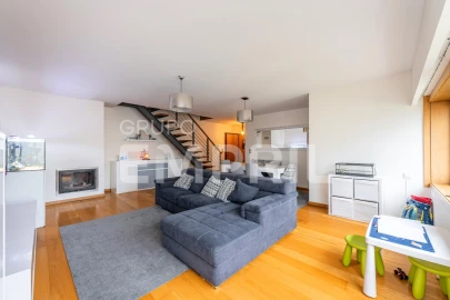 Apartamento T4 para Venda em Cidade da Maia